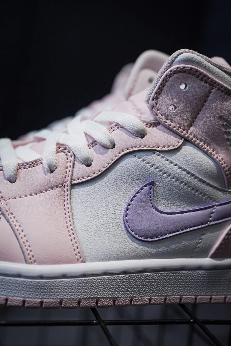 Jordan 1 Mid Pink Purple