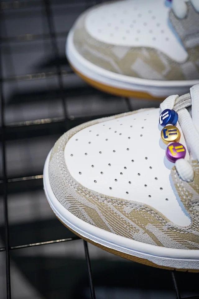 Rayssa Leal x Nike SB Dunk Low Pure Platinum/Deep Royal Blue-Gum For Sale