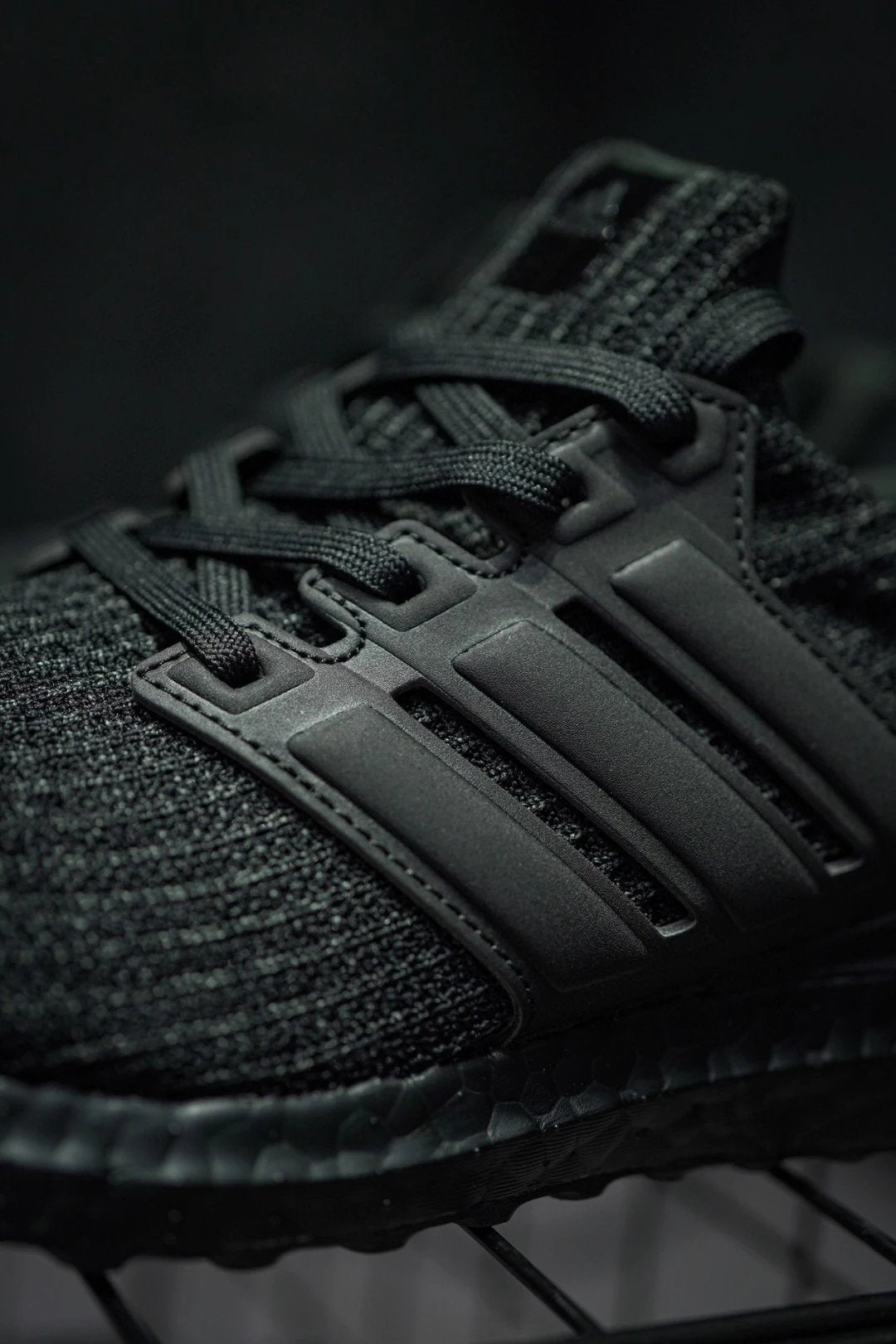 Adidas UltraBoost 4.0 DNA Cushioned