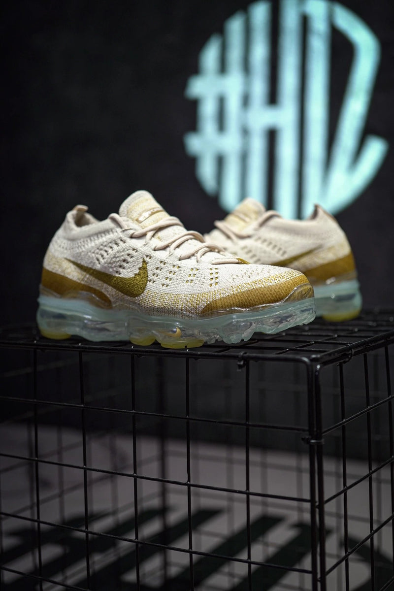 NK Air VaporMax 2023 Flyknit Brown