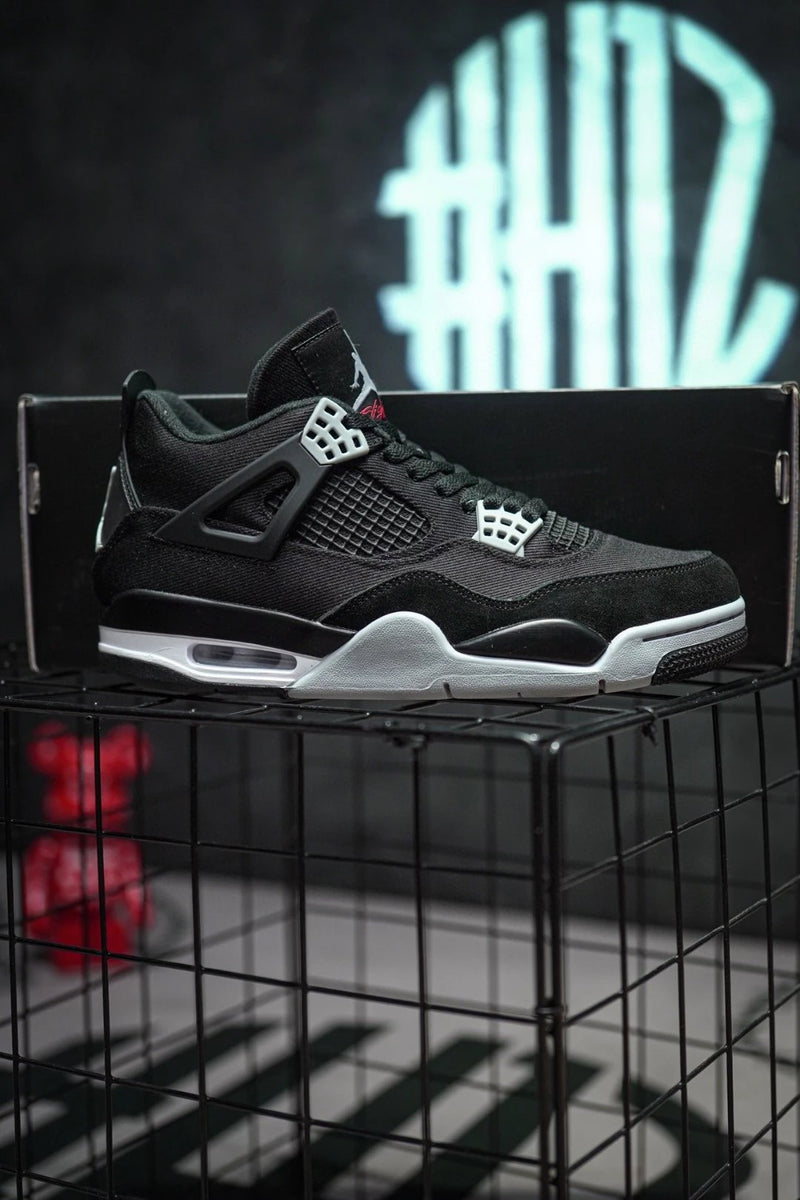 Jordan 4 Retrô "Lona Preta"