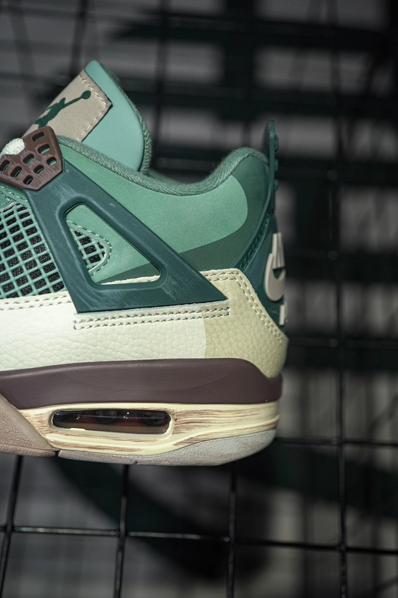 Jordan 4 "Snorlax"