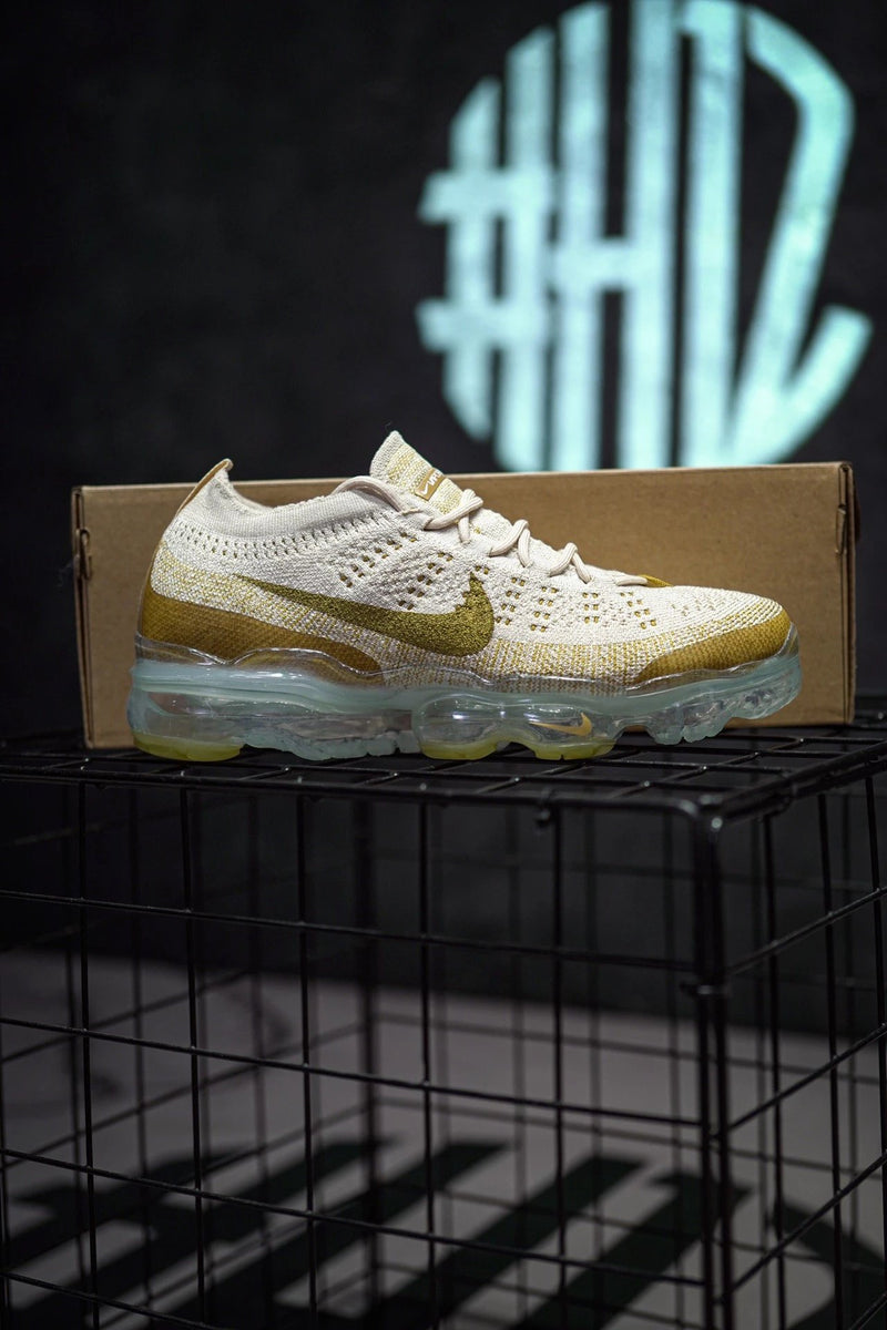 NK Air VaporMax 2023 Flyknit Brown