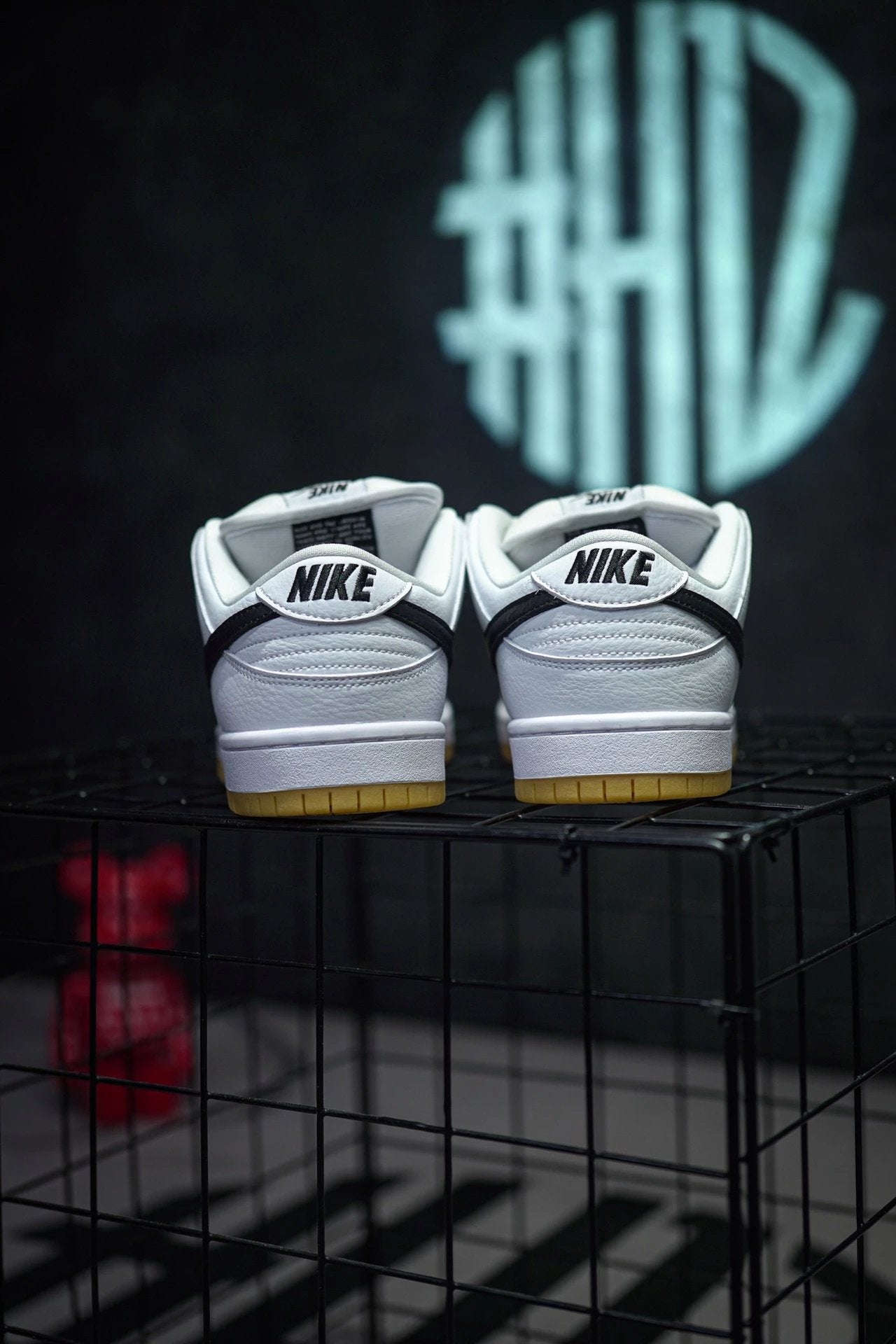 Nike SB Dunk Low Pro lso "White Gum"