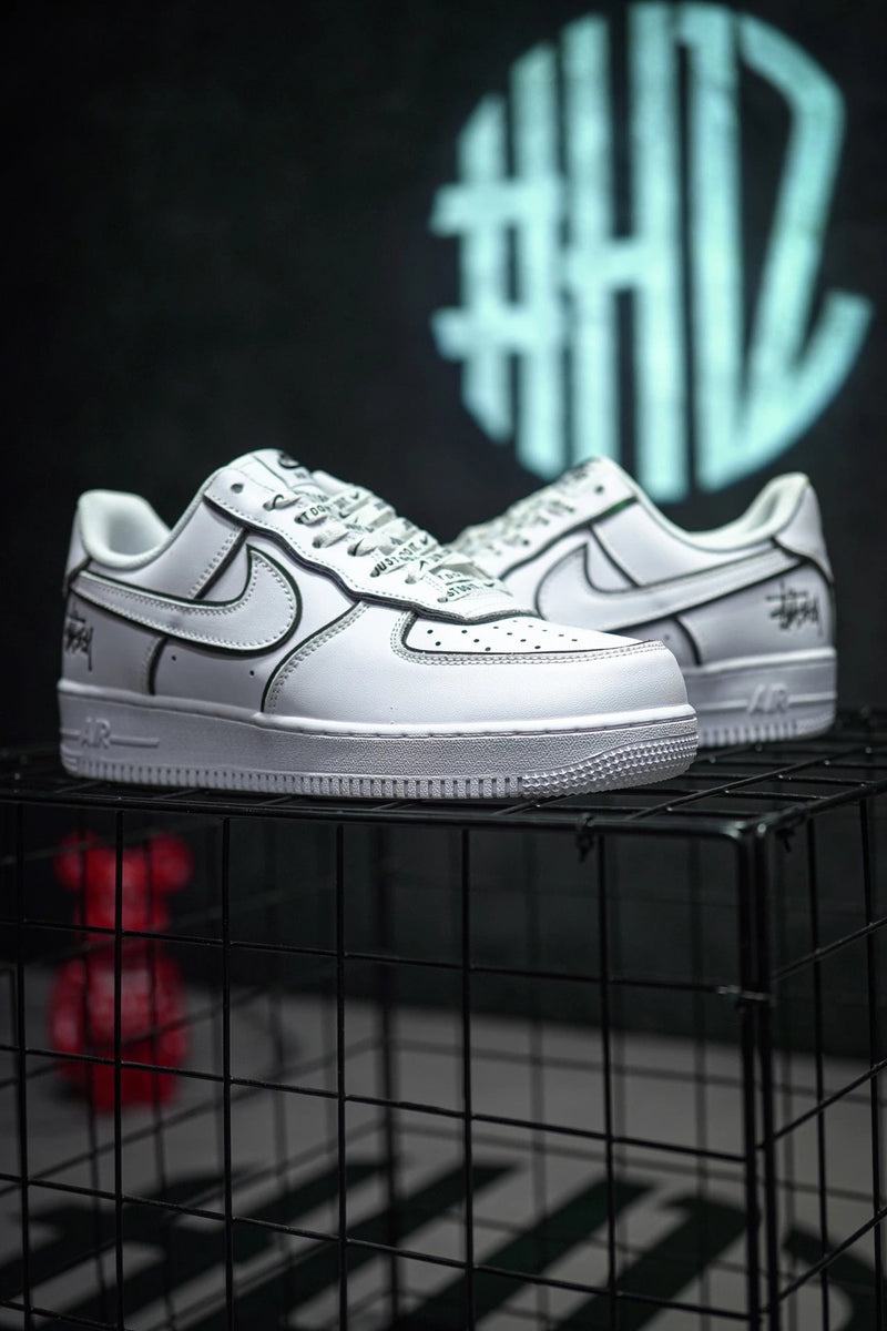 Stussy x Nike Air Force 1 3M Reflexivo