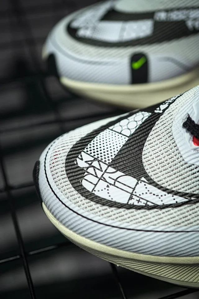 Nike ZoomX Vaporfly Next% 2