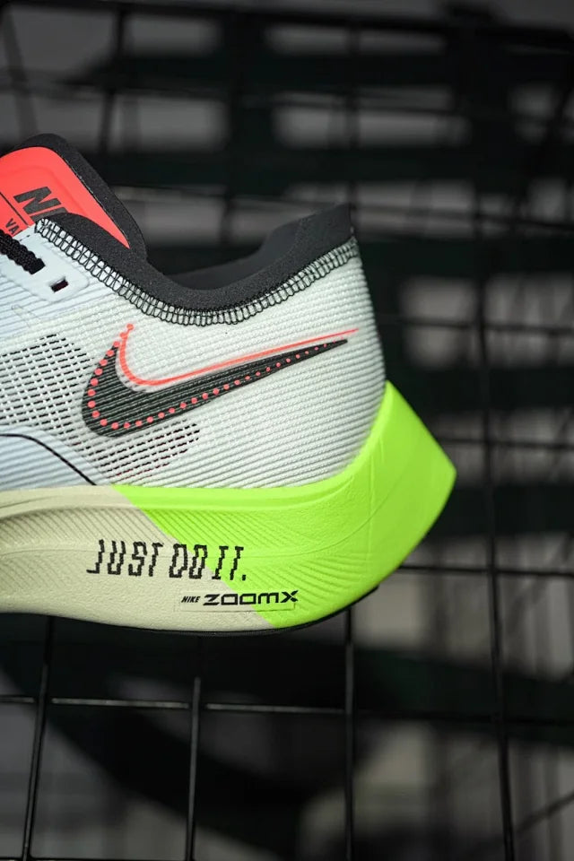 Nike ZoomX Vaporfly Next% 2