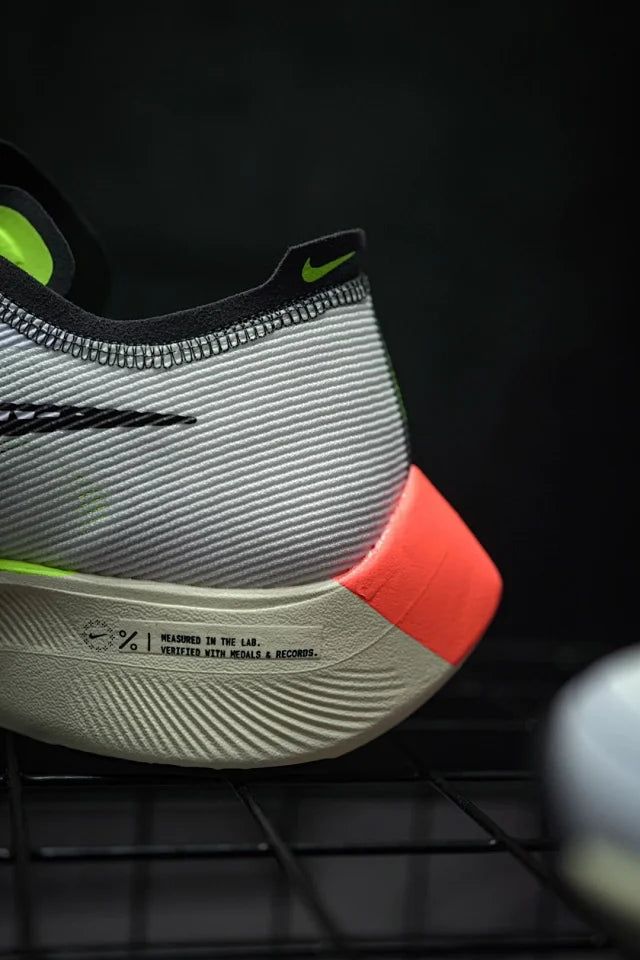 Nike ZoomX Vaporfly Next% 2