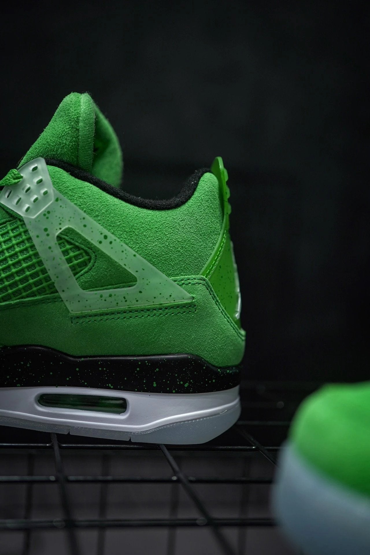 Jordan 4 "Mark Wahlberg"