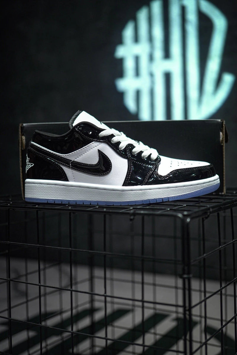 Jordan 1 Low "Concord" Preto & Branco