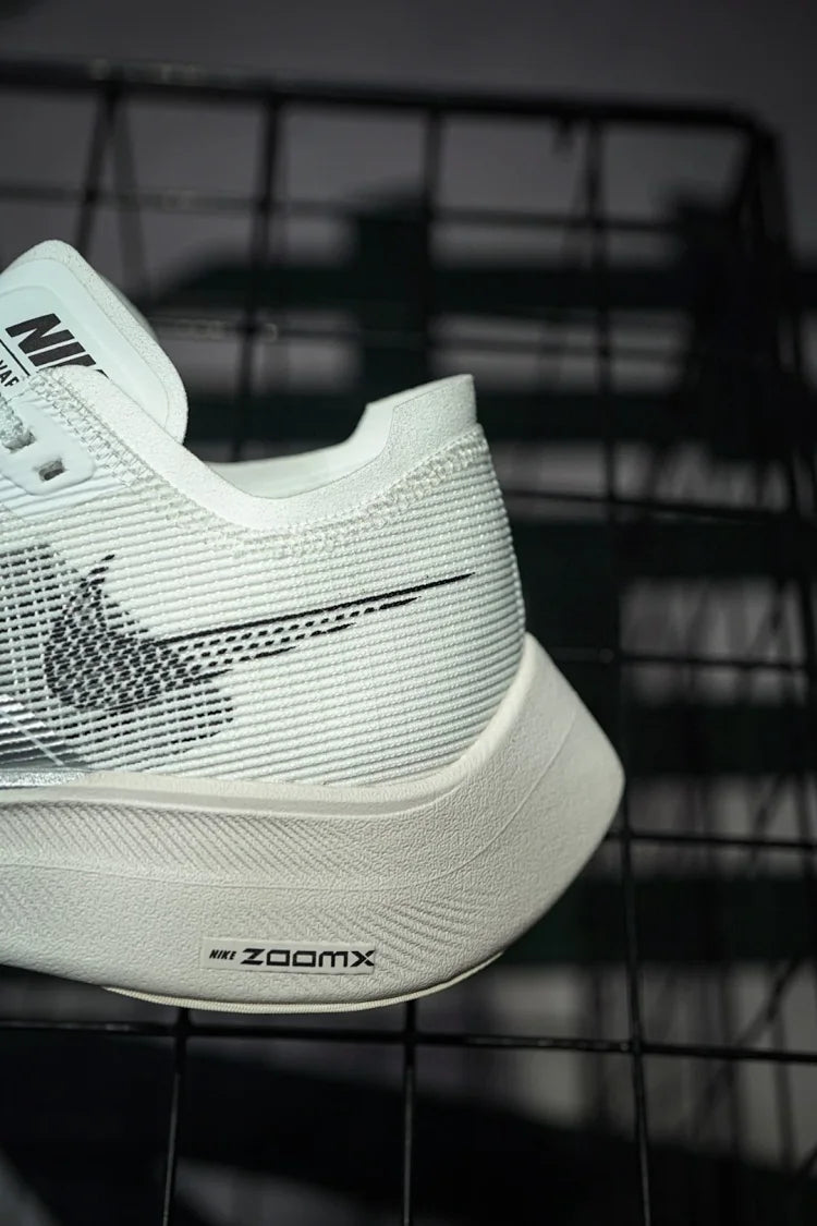 Nike ZoomX Vaporfly Next% 2