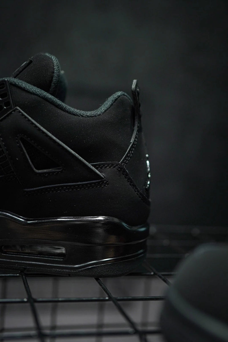 Jordan 4 Black Cat