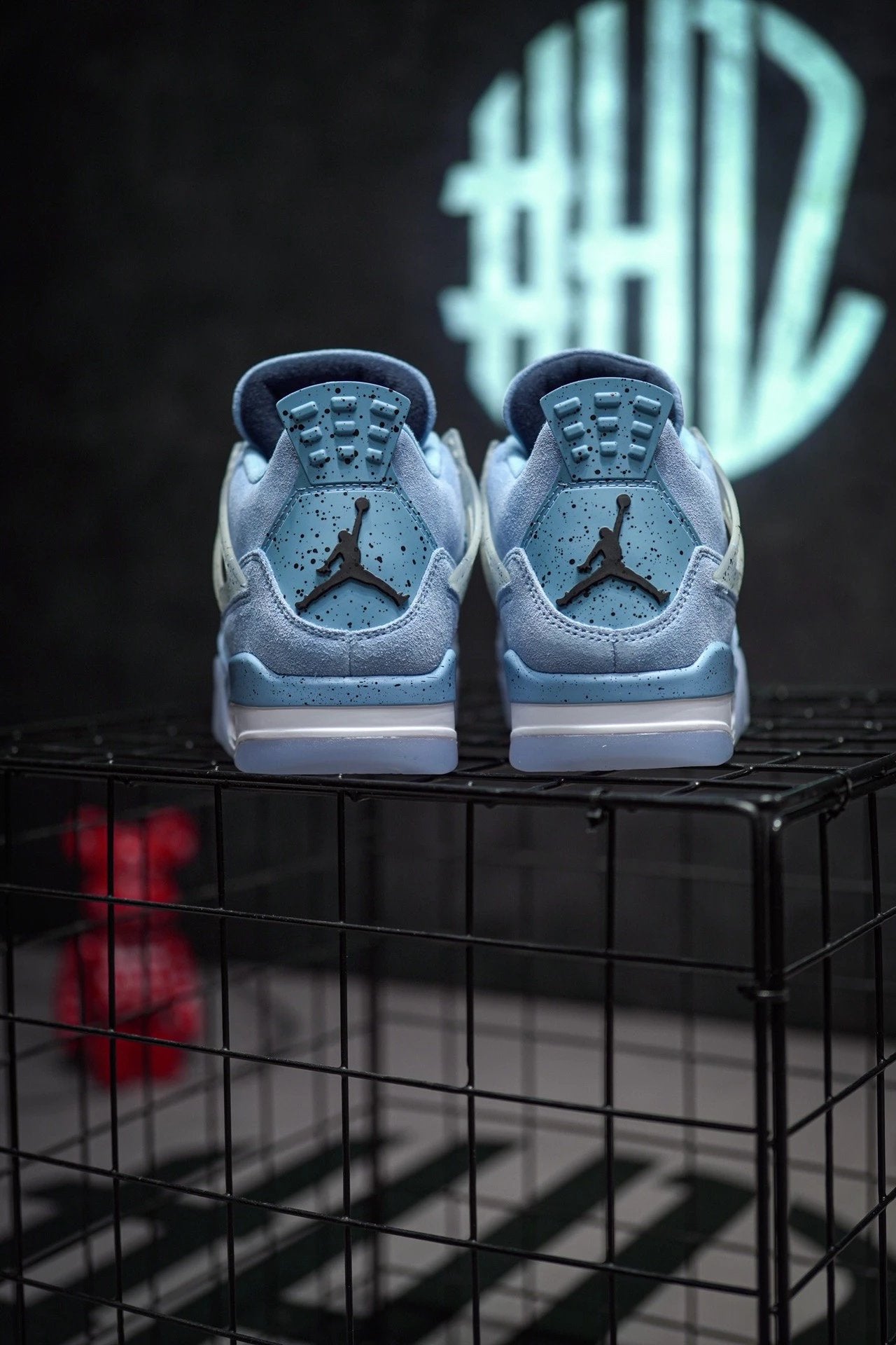 Jordan 4 PE "UNC" North Carolina Blue
