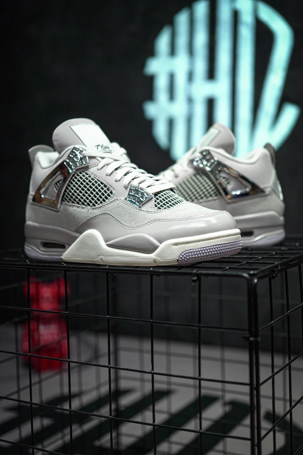 Jordan 4 "Light Iron Ore"