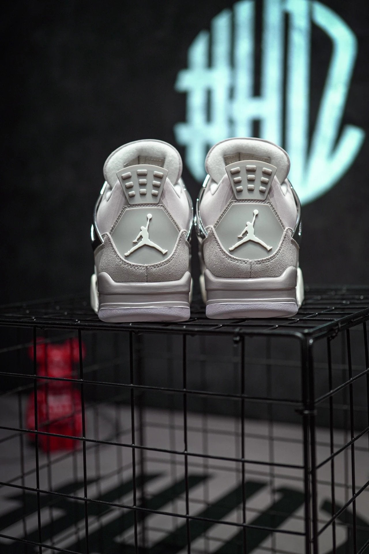 Jordan 4 "Light Iron Ore"