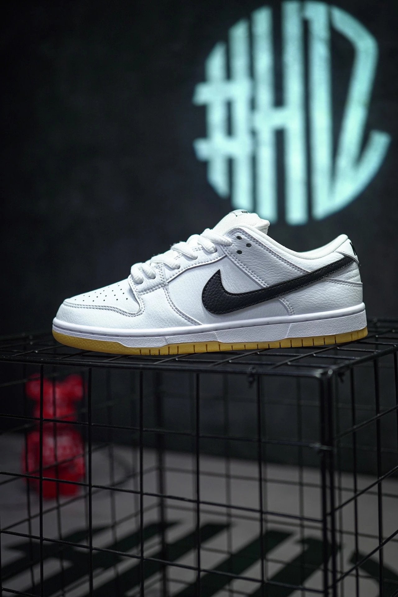 Nike SB Dunk Low Pro lso "White Gum"