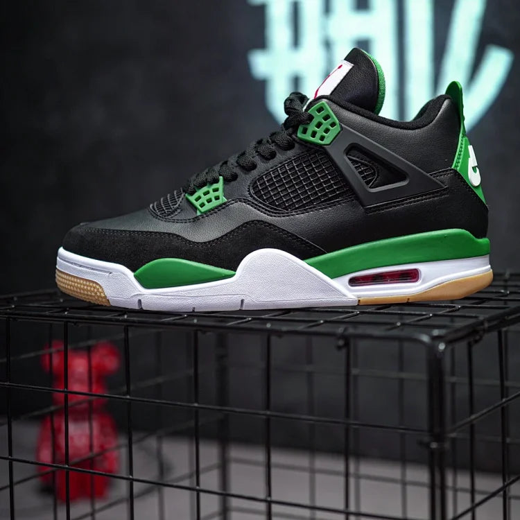 NK SB x Air Jordan 4 co-branded preto e verde