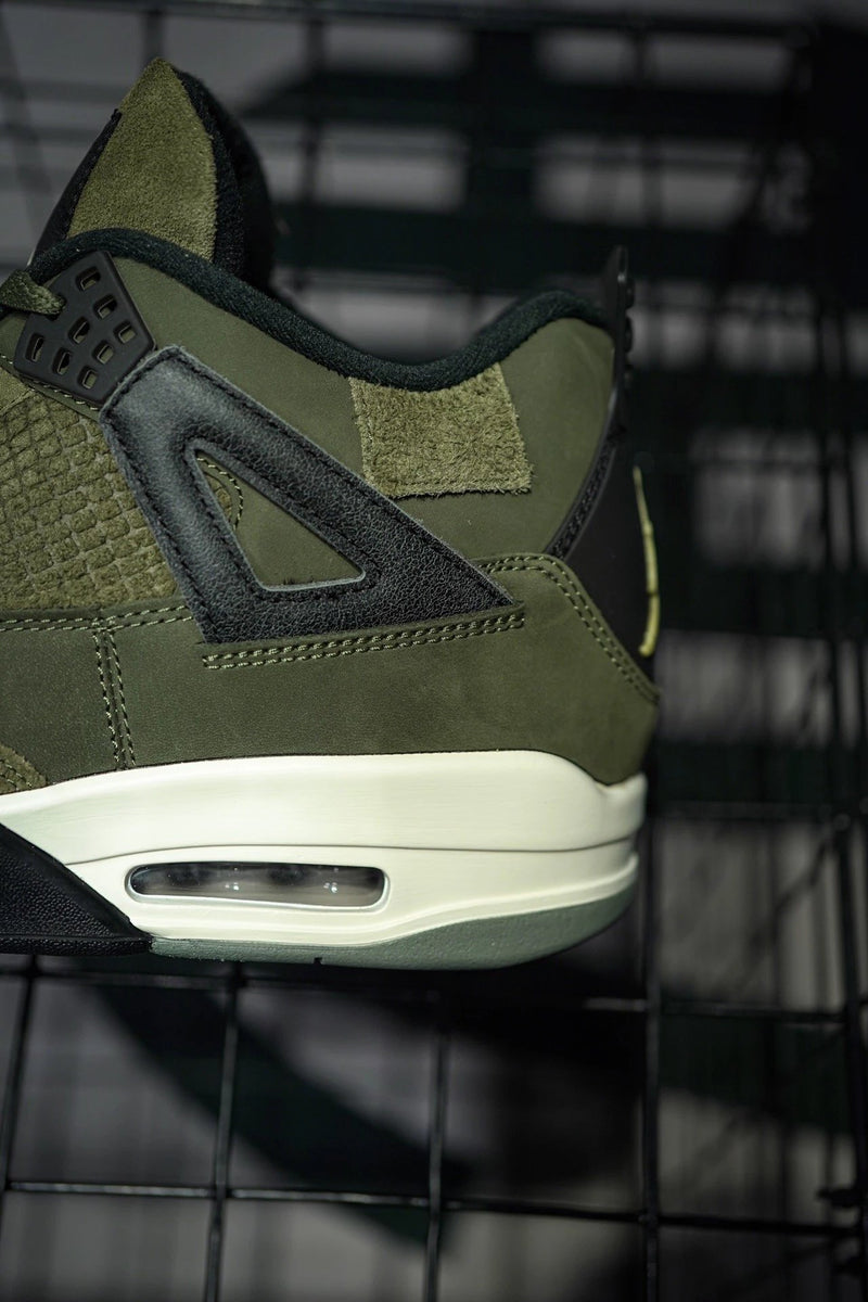 Jordan 4 "Olive Canvas"