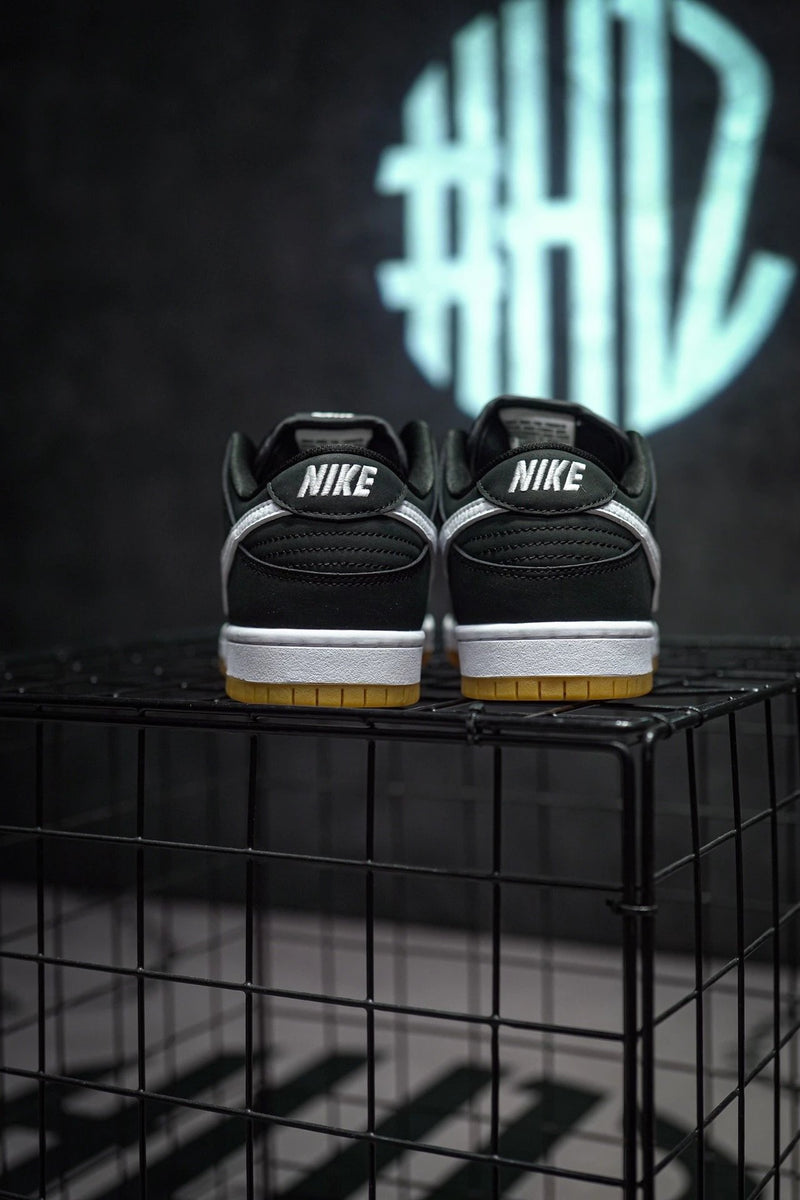 Nike SB Dunk Low Pro lso "Black Gum"