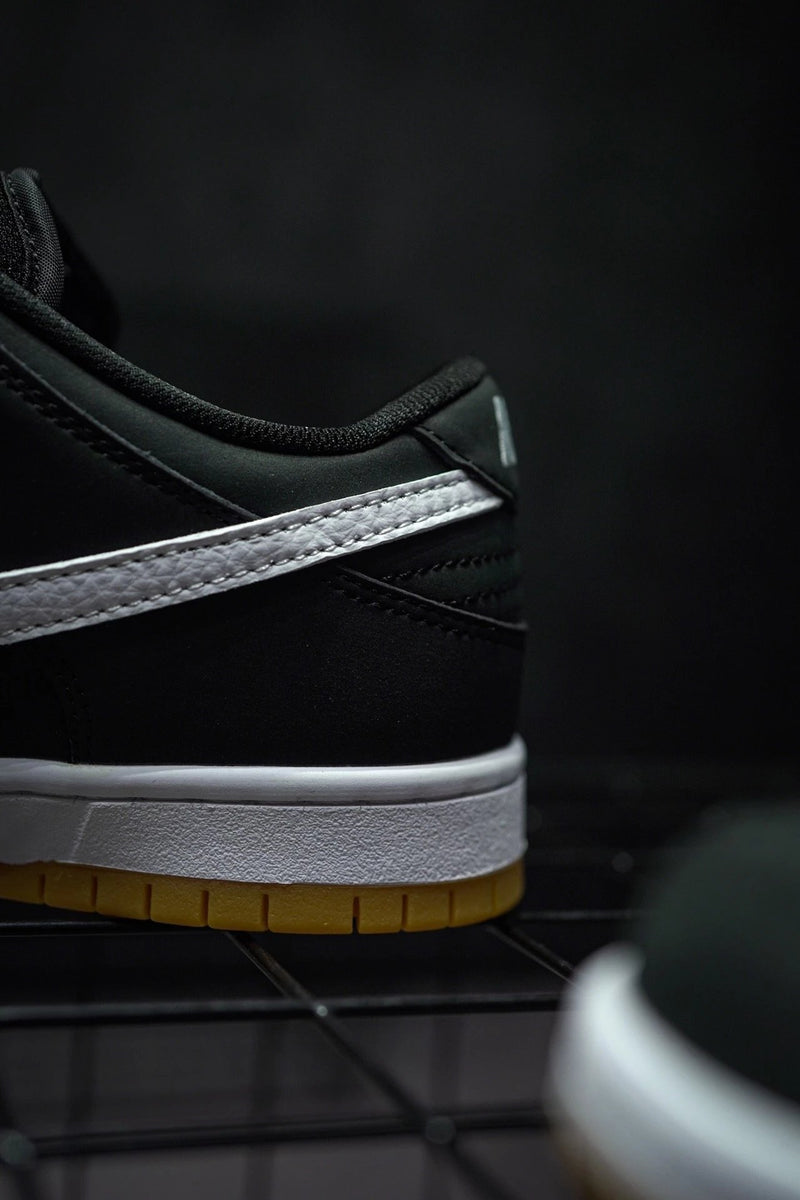 Nike SB Dunk Low Pro lso "Black Gum"