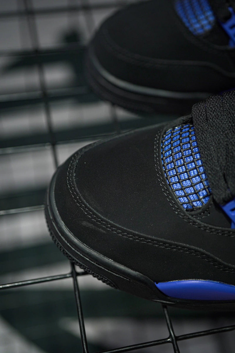 Jordan 4 Preto & Azul