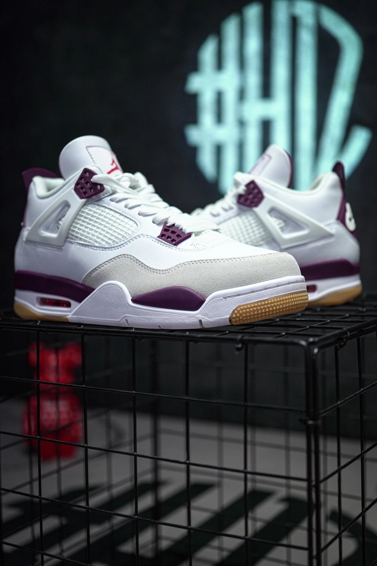 Nike SB x Air Jordan 4 Collaboration White & Red