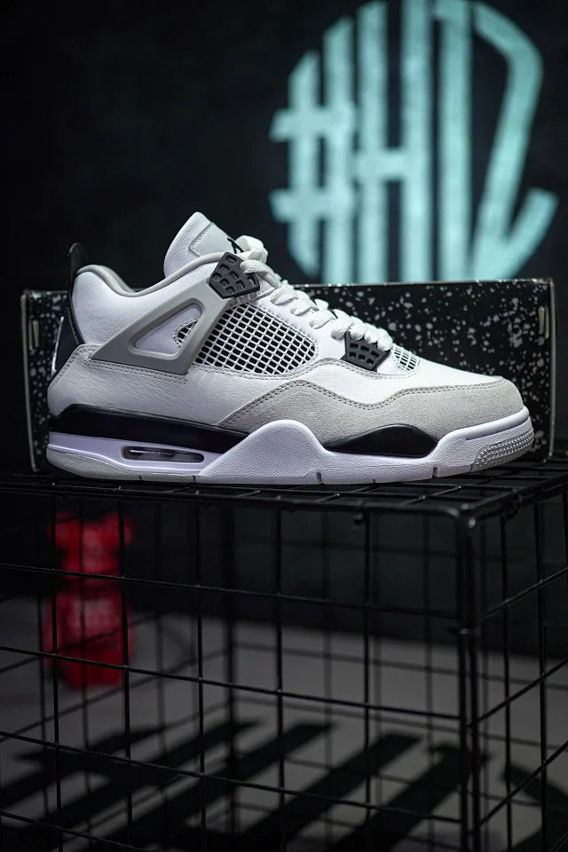 Air Jordan 4 "Military Black" Little White Cement