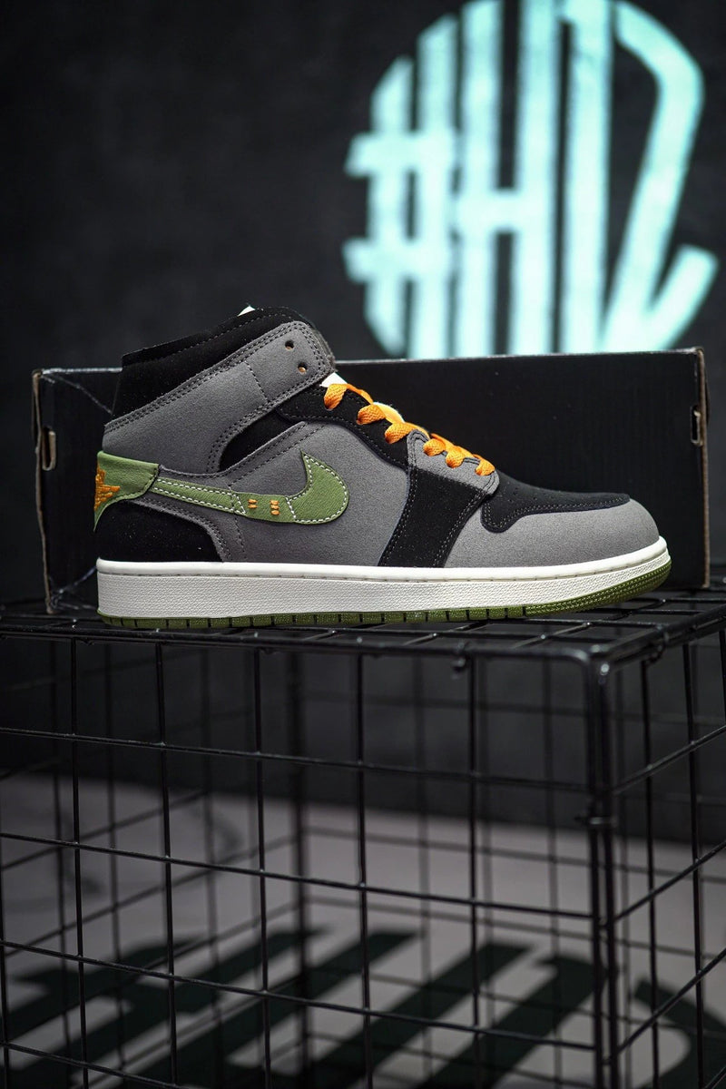 Jordan 1 Mid Grey Green