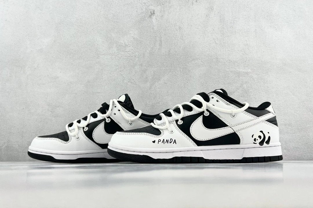 Nike Dunk Low Retro White & Black Panda