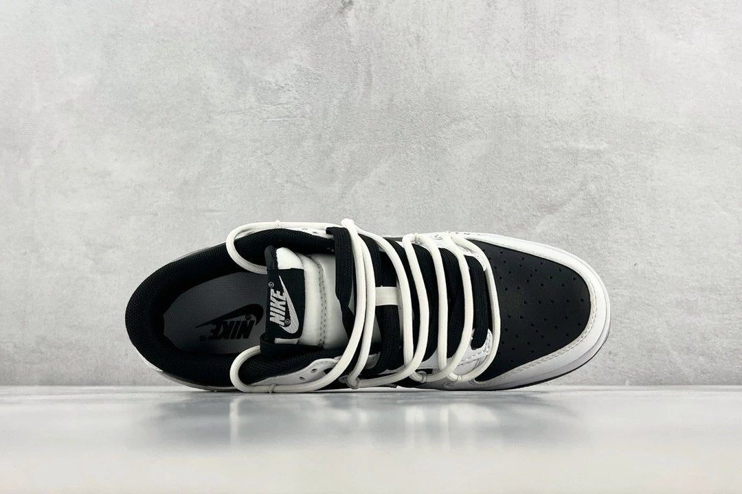 Nike Dunk Low Retro White & Black Panda