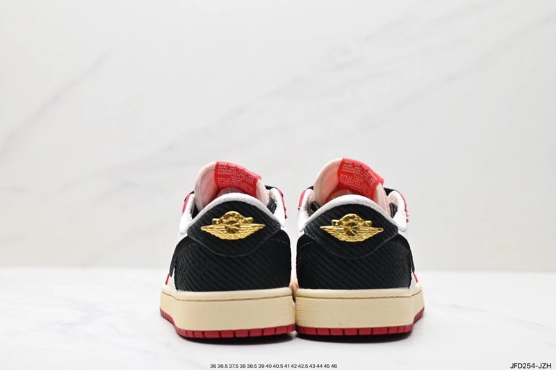 Sala de Troféus x Air Jordan 1 Low