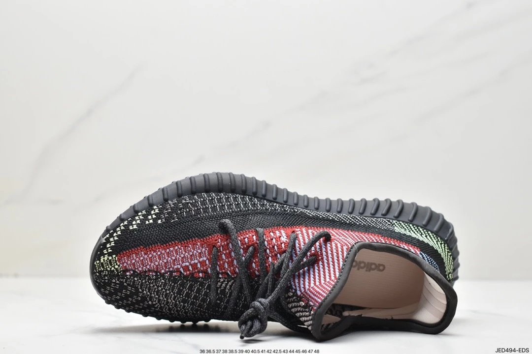 Adidas Yeezy Boost 350 V2 Yecheil Preto & Coco Vermelho