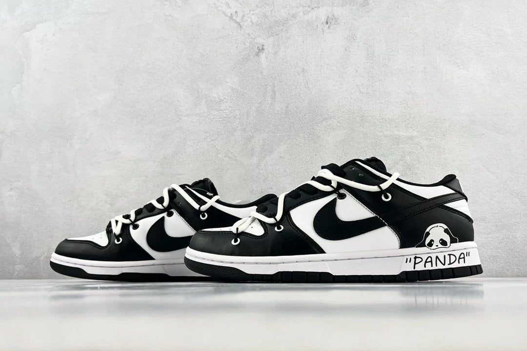 NBA x Dunk Low Retro Black & Panda Branco