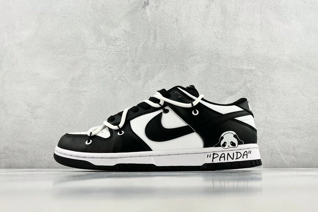 NBA x Dunk Low Retro Black & Panda Branco