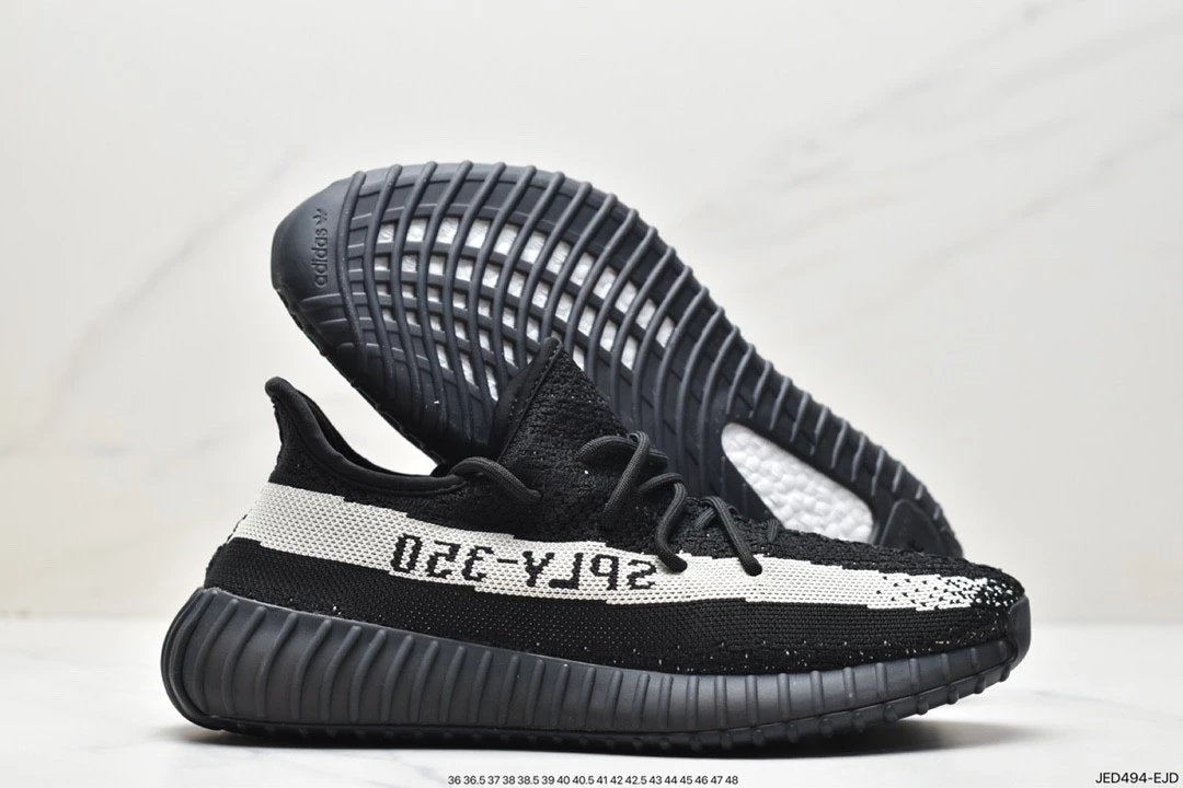 Adidas Yeezy 350 Boost Core Preto V2 Preto & Coco Branco