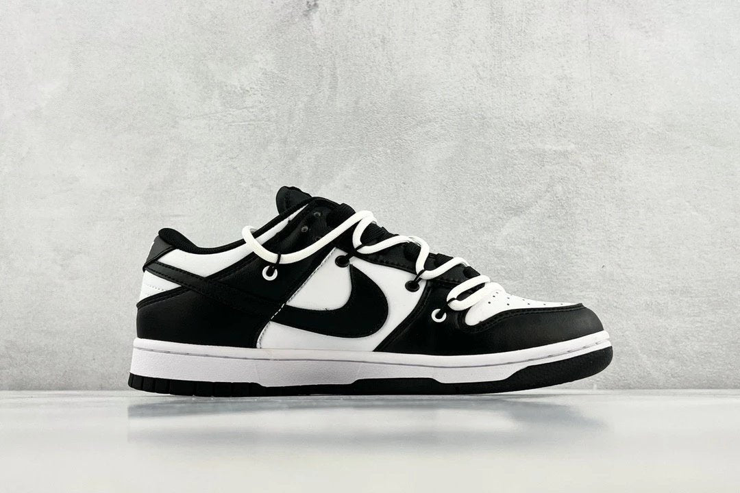 NBA x Dunk Low Retro Black & Panda Branco