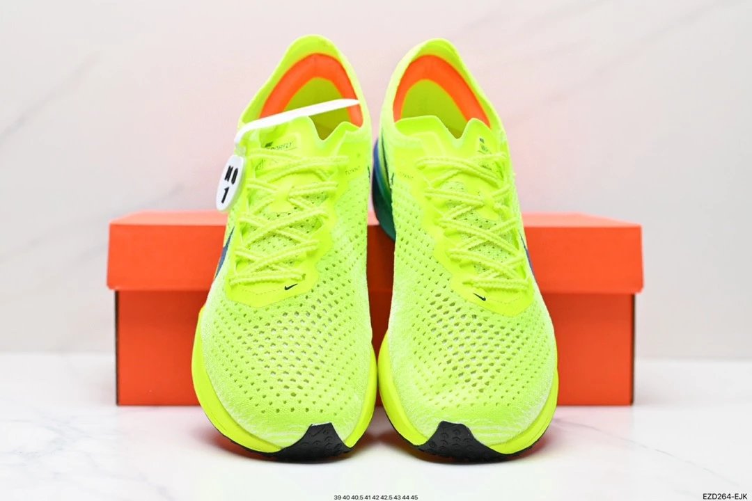 Nike ZoomX Vaporfly Next% 3