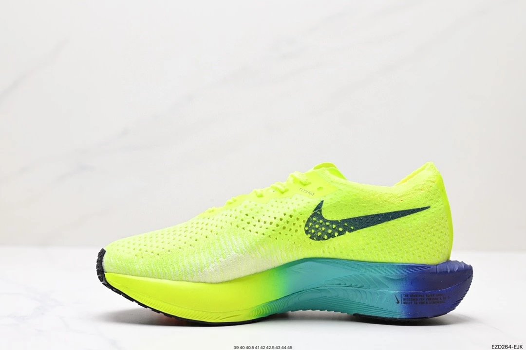 Nike ZoomX Vaporfly Next% 3